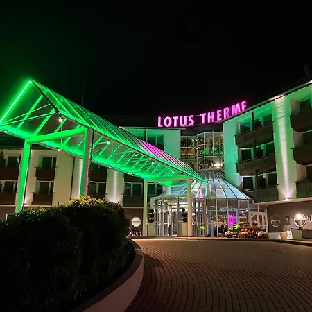 Hotel Lotus Therme &