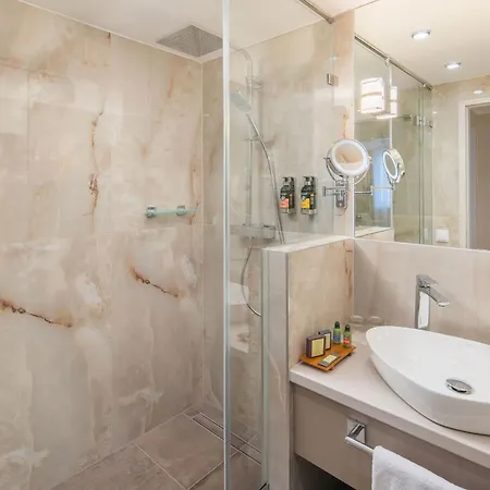 Lotus Therme & Otel 5*