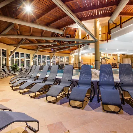 Lotus Therme & Hotel 5*