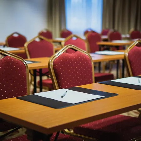 Lotus Therme & Hotel