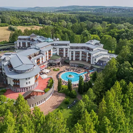 Lotus Therme & Hotel Hévíz