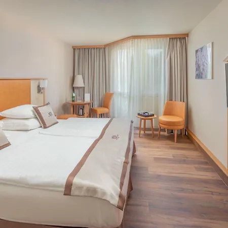 Lotus Therme &