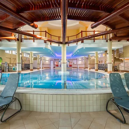 Lotus Therme & 5* Hévíz
