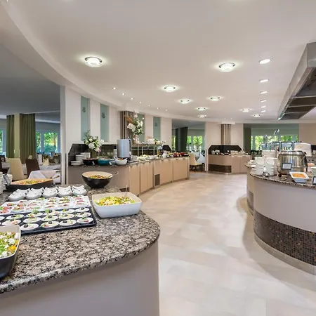 Lotus Therme & Hotel Hévíz