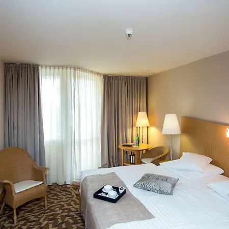 Lotus Therme & 5* Hévíz