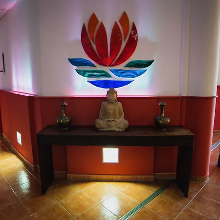 מלון Lotus Therme &