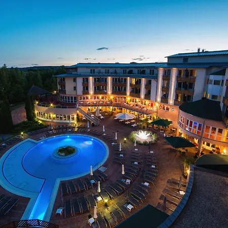 מלון Lotus Therme &