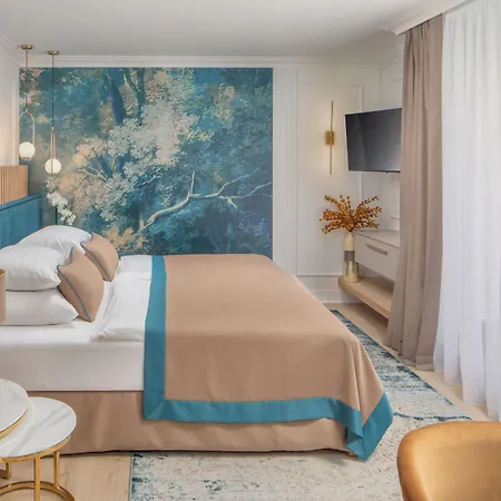 Hotel Lotus Therme & 5*