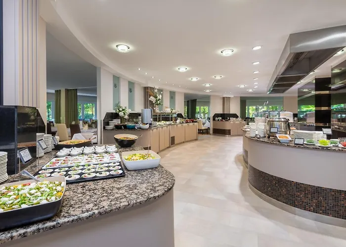 Lotus Therme & Hotel Hévíz