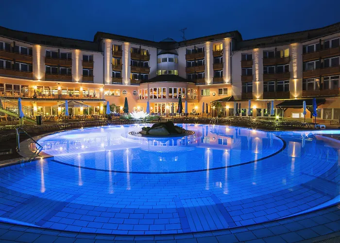 Hotel Lotus Therme &