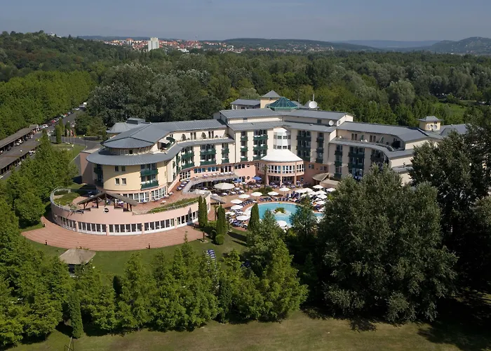 Lotus Therme & 5* Hévíz