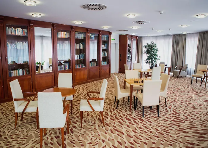 Lotus Therme & Hotel 5*