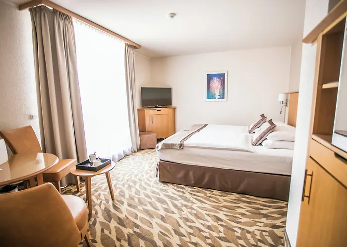 Lotus Therme & Hotel 5*