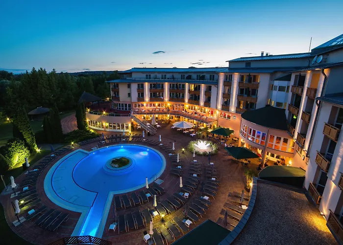 Hotel Lotus Therme &